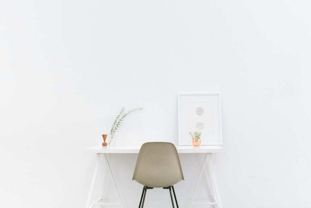 Underconsumption core bedroom ideas: the “less is more” philosophy