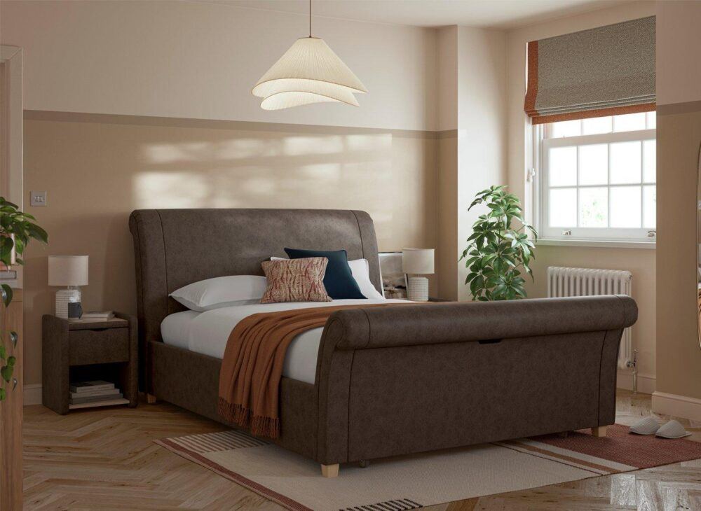 Warming bedroom colour ideas